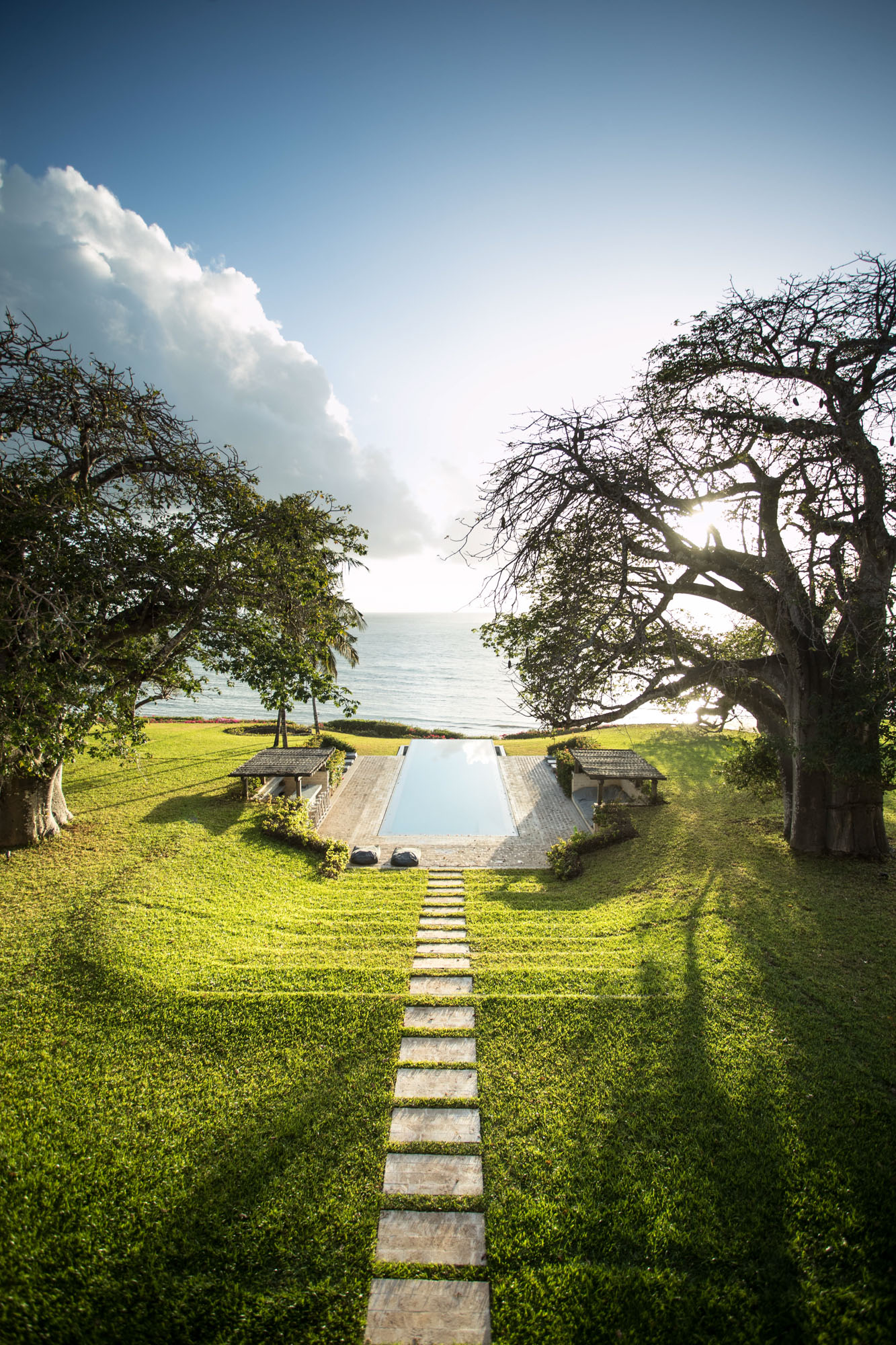 serai-beach-exterior-kenya-villacollective-2